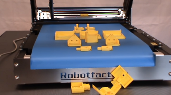 Ставим 3D-печать на поток: Robot Factory продемонстрировала конвейерный 3D-принтер