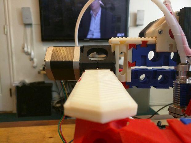 Dollo 3D: самовоспроизводящейся  3D-принтер