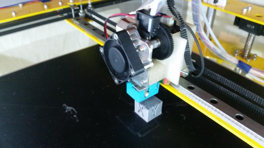 Эксперты, Дайте заключение по результату печати тетового кубика!Плиз )