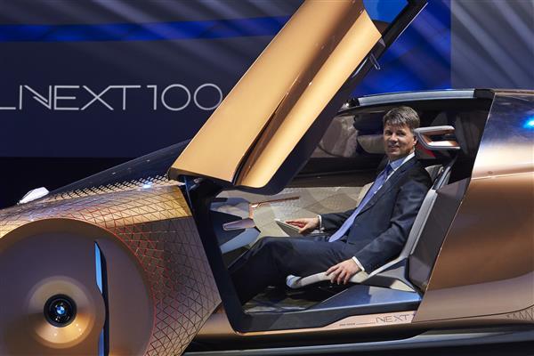BMW намеревается использовать 3D-принтеры HP Jet Fusion для серийного производства и кастомизации