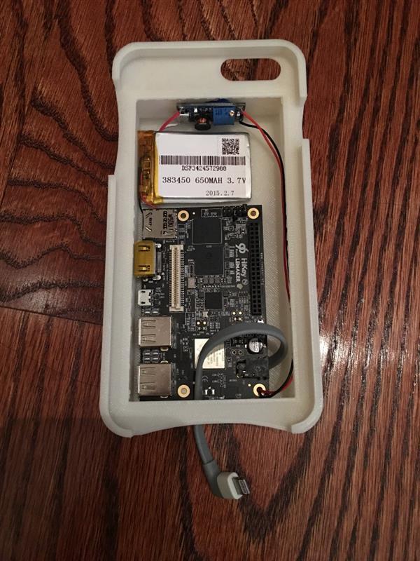 3D-печатный чехол запускает ОС Android на iPhone