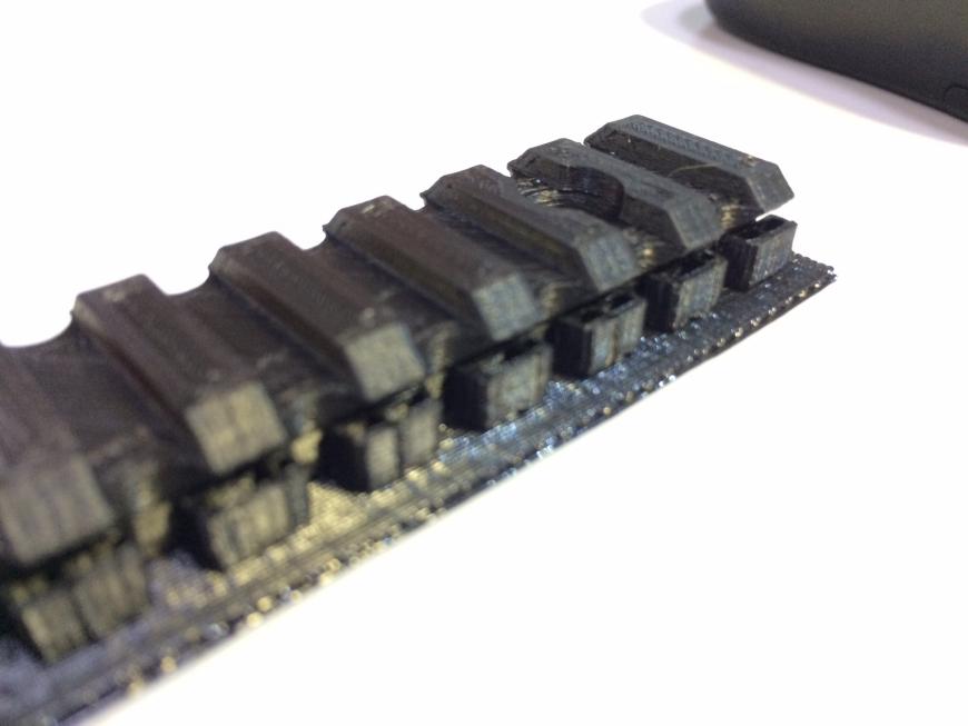 Не допечатывает поддержку..