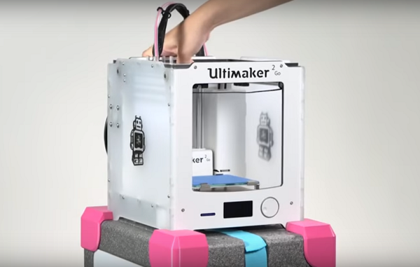 Со всеми удобствами: 3D-принтер Ultimaker 2 Go обрастает 3D-печатными аксессуарами