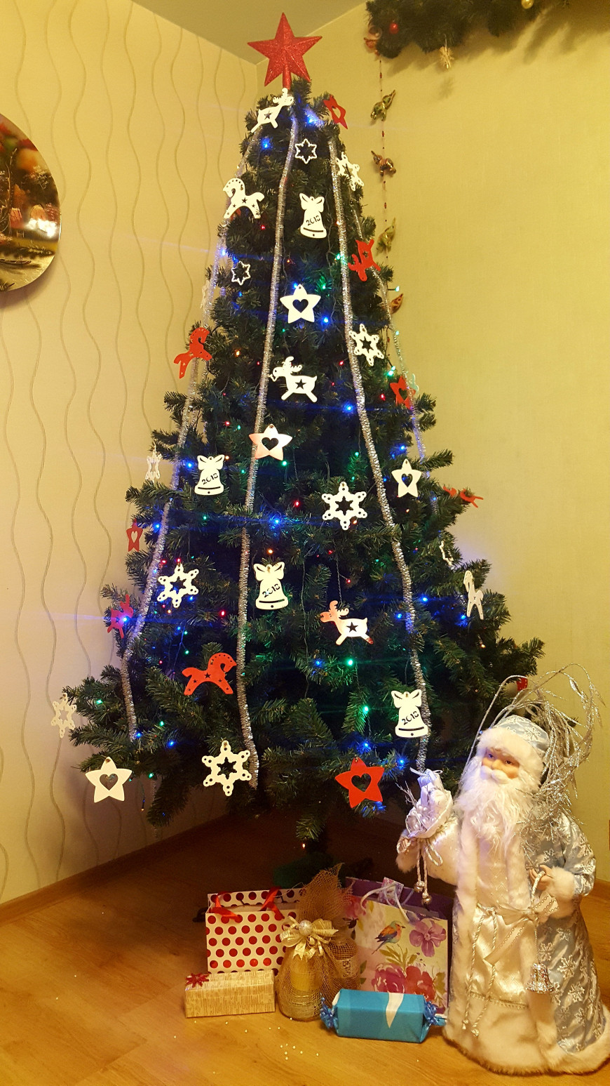 Елка и игрушки от компании 3DELO. 3D печать в Архангельске.