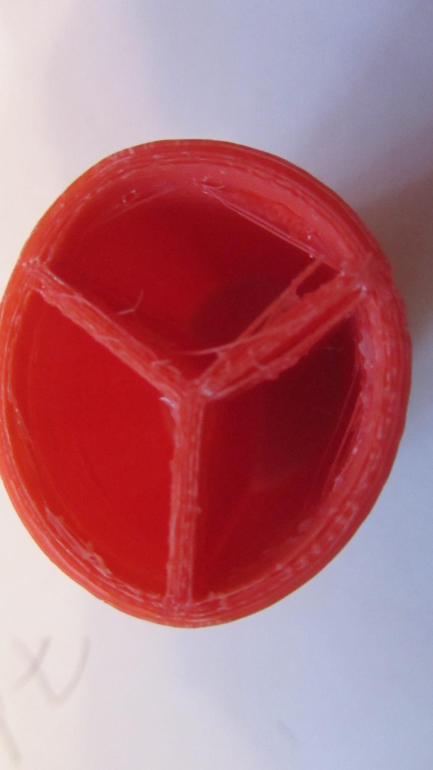 Нет 'склейки' между нитями.