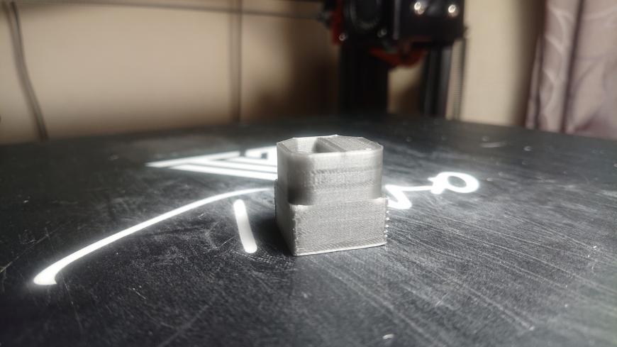 Загибающиеся или неровные углы и края