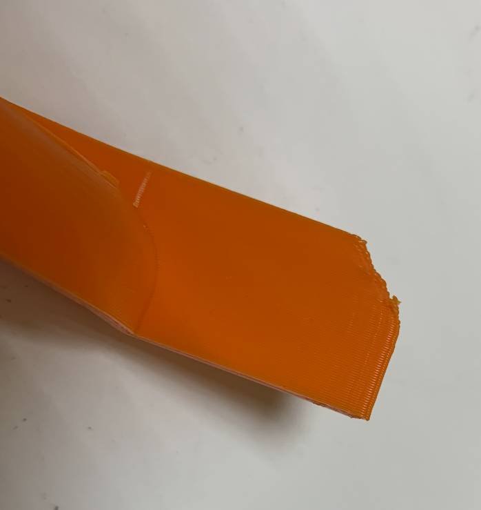 Загибаются скрученные углы и в общее о печати мелких деталей