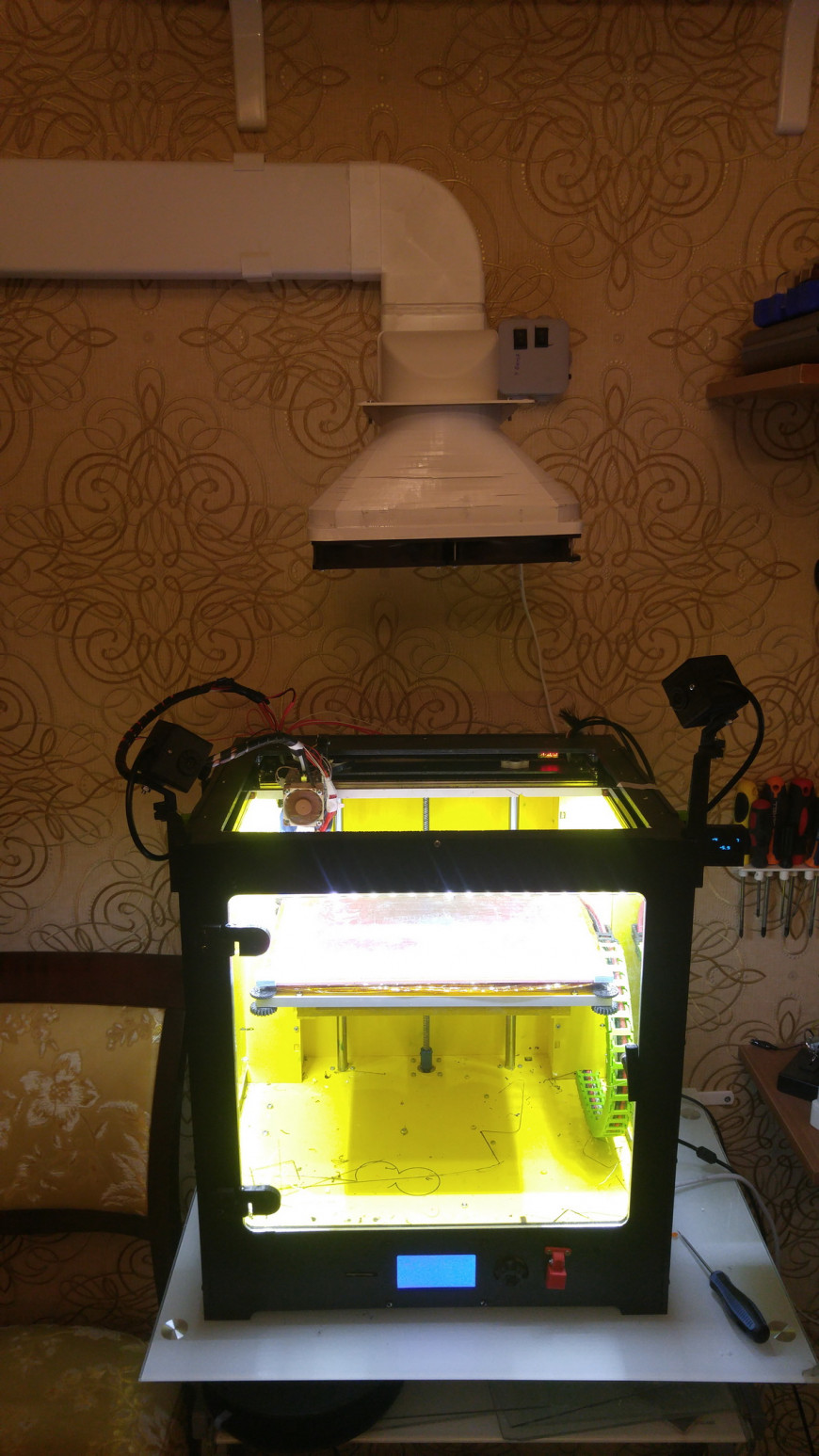 Вытяжная вентиляция в городских условиях