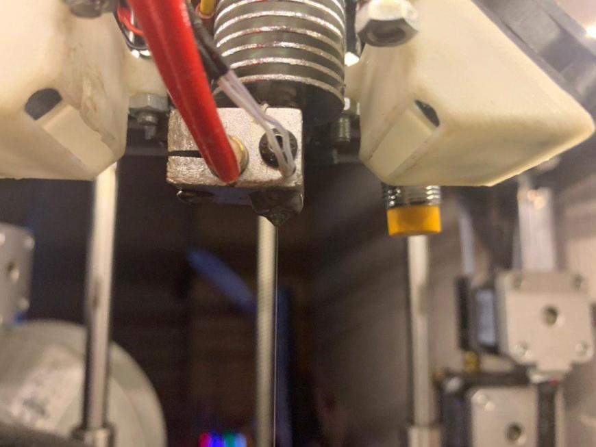 Проблема с плавлением пластика в хот-энде