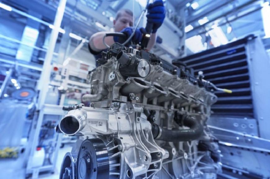 BMW запускает производство двигателей с 3D-печатными головками блоков цилиндров