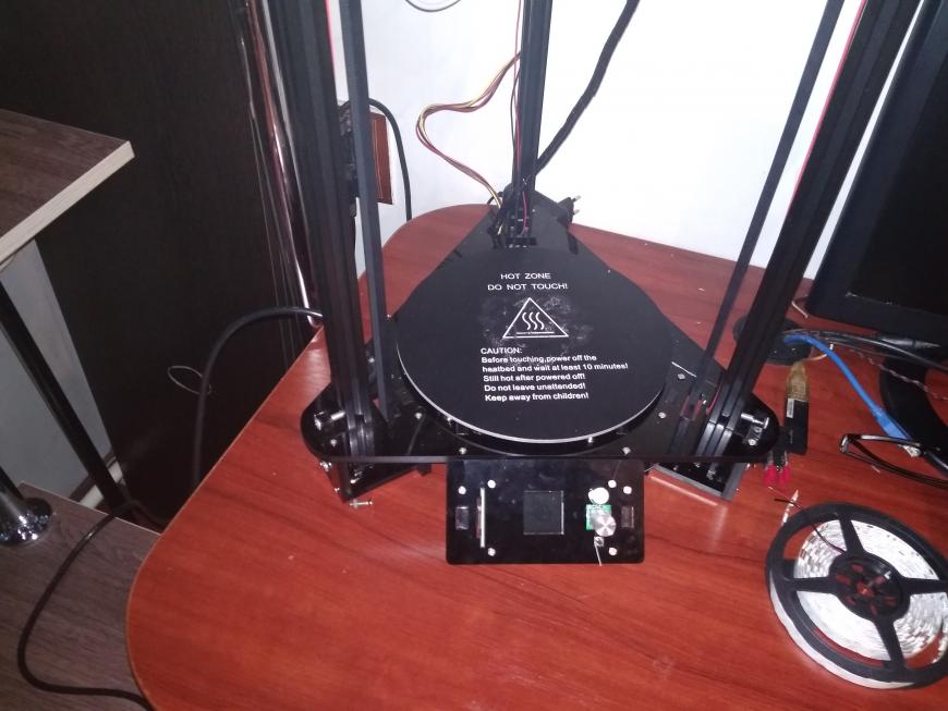 Самый бюджетный Delta 3D принтер EZT T-1/Sinis T-1
