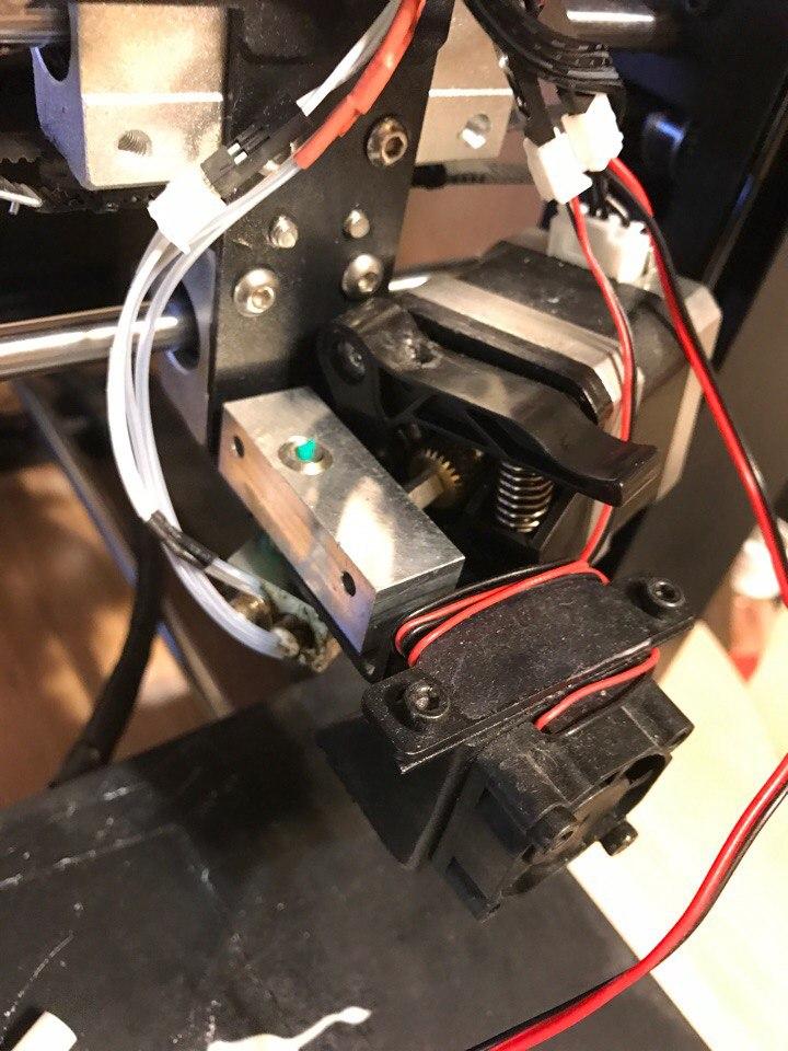 Ломается пластик в нагревательном аппарате