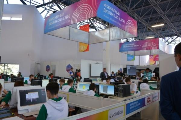 Вокруг света с 3Dtoday: порошковые металлы из Франции, инфракрасный датчик подачи прутка и чемпионат JuniorSkills в Казани