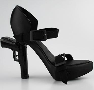 Мишель Бадиа предлагает вам напечатать элегантные туфли «Афродита»