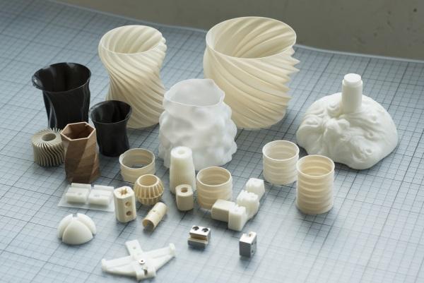 Немецкая компания представляет 3D-принтер Cobot с высоким разрешением печати