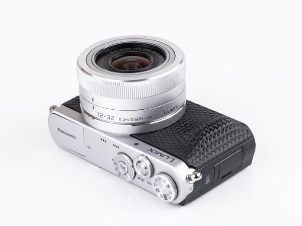 Компания Panasonic разработала 3D-печатные чехлы для фотокамер LUMIX