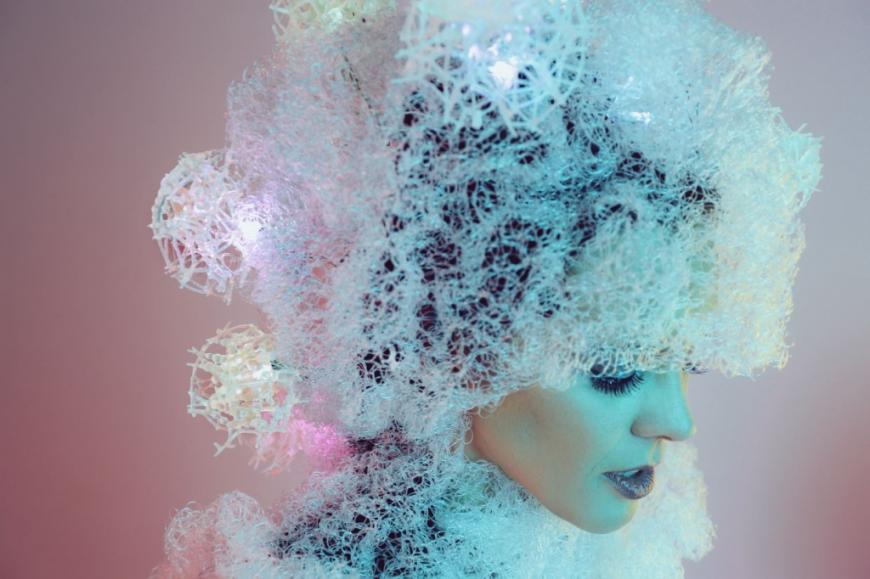 3D-печатный головной убор NEUROTiQ передает разные состояния мозга человека