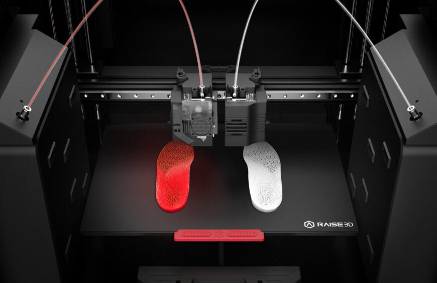 Обзор 3D принтера Raise3D E2