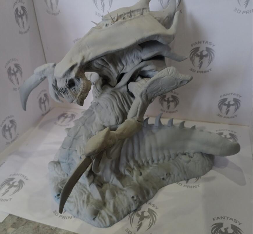 Гидралиск из гры Starcraft