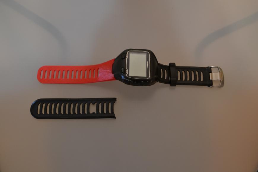 Ремонт любимых часов + небольшой обзор комплекта пробников.