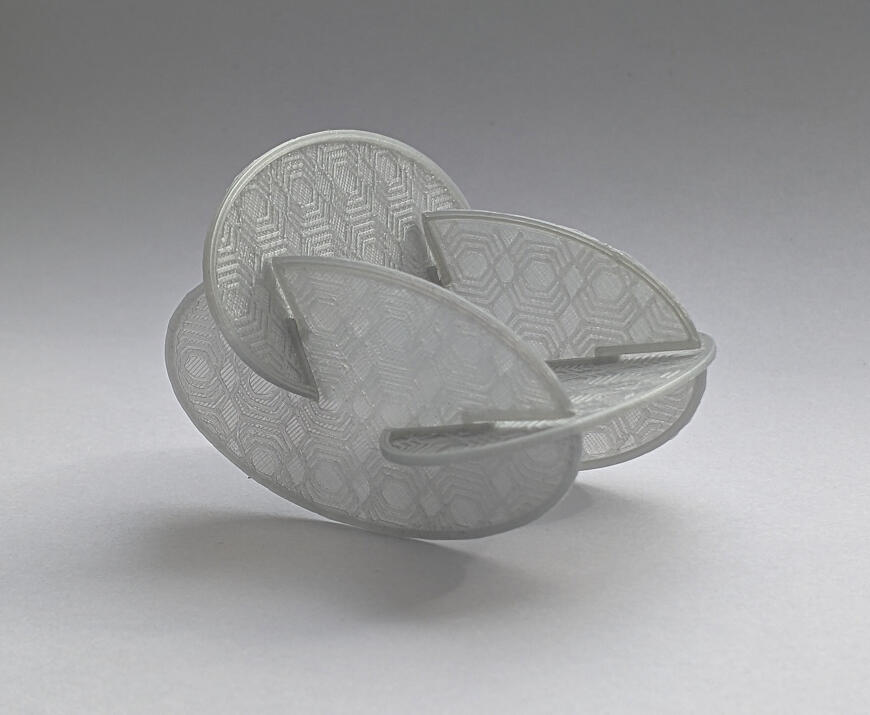 Овальный стул, проба пера Овальный стул, проба пера