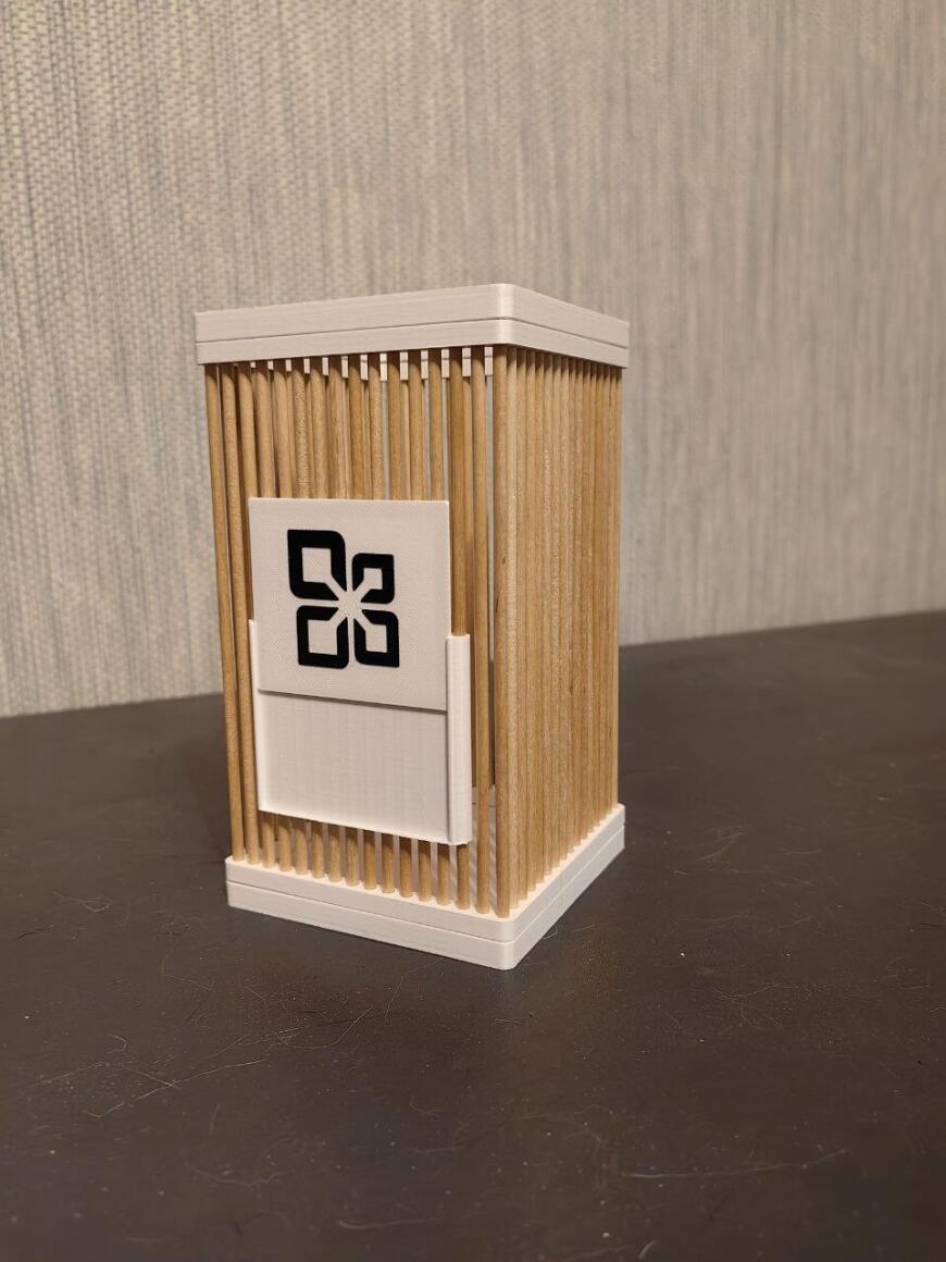 Органайзер из шпажек для кондитерских украшений Органайзер из шпажек для кондитерских украшений