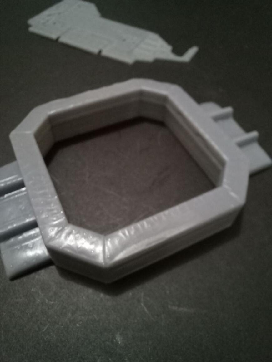 Странные наплывы смолы на изделии