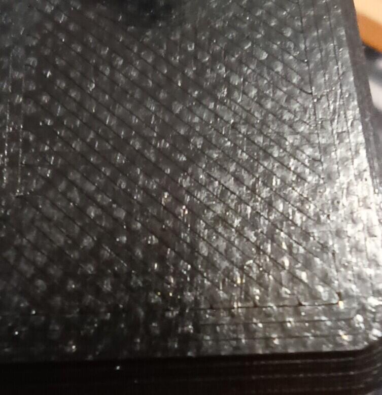 Негладкая поверхность при печати.