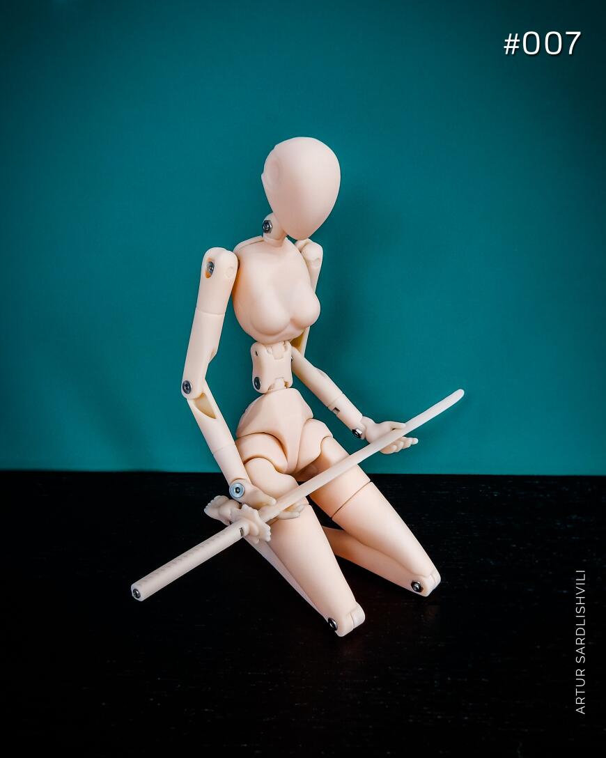 007 красавица и ее убойный аргумент…