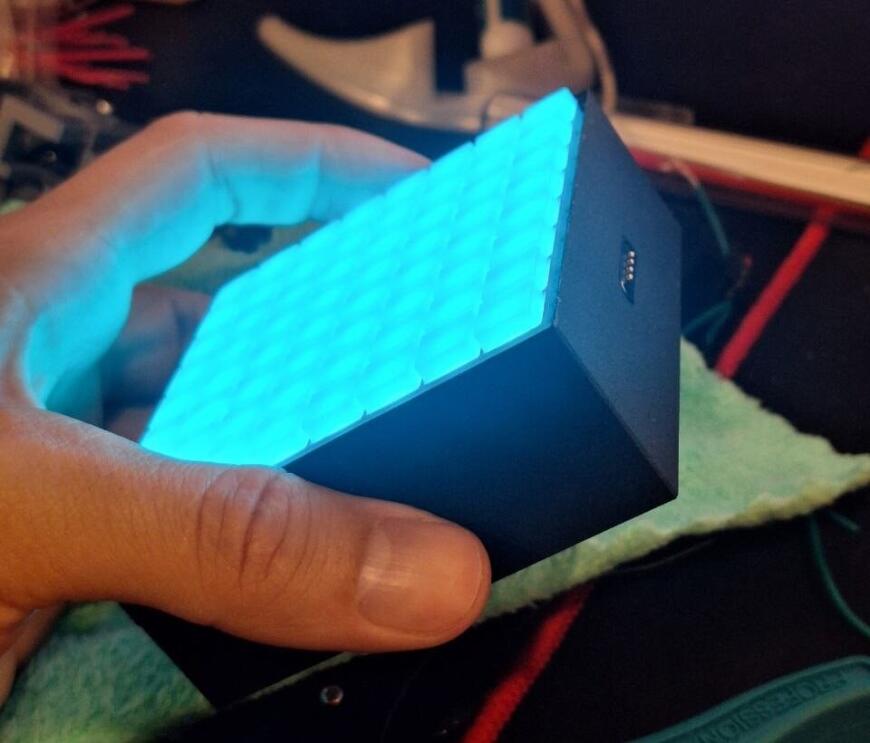 Экраны PIXBOX, часть 9: мобильное приложение, функционал, прошивка