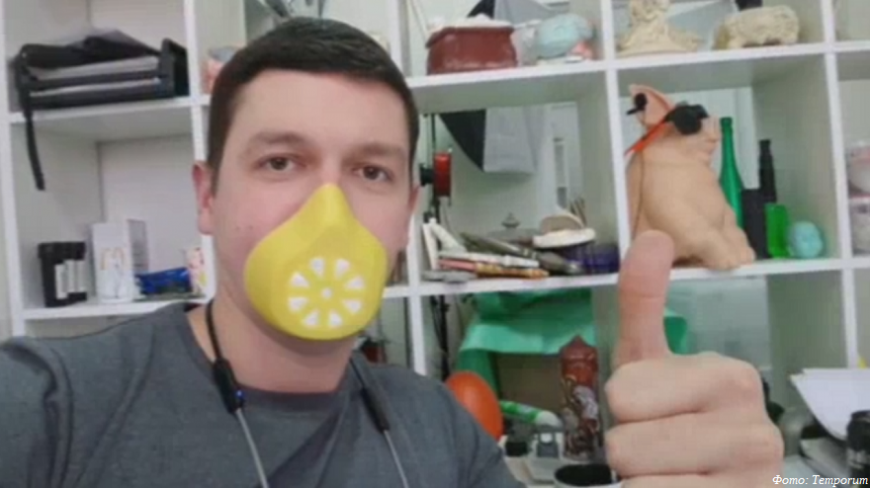 Резидент технопарка «Нагатино» печатает медицинские маски на 3D-принтерах