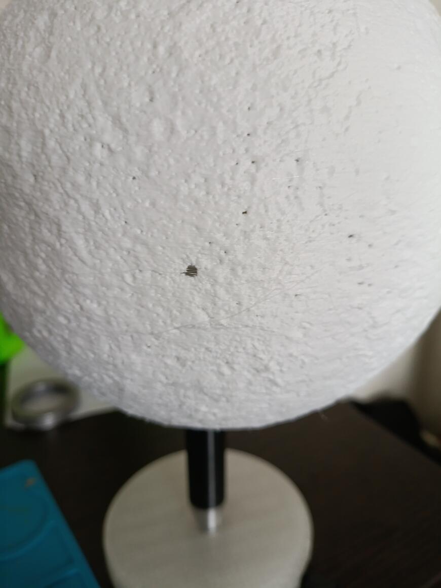 Дырки в луне