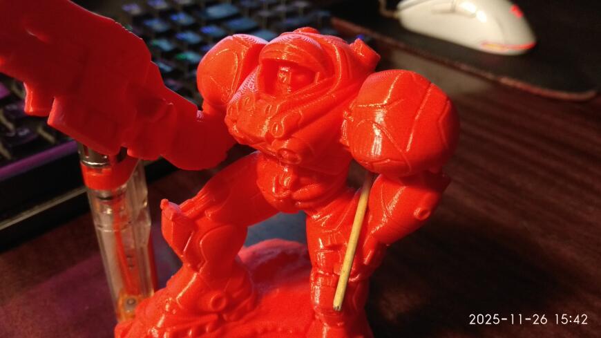 Обзор пластика для 3д печати RS Crossbridge PLA Красный