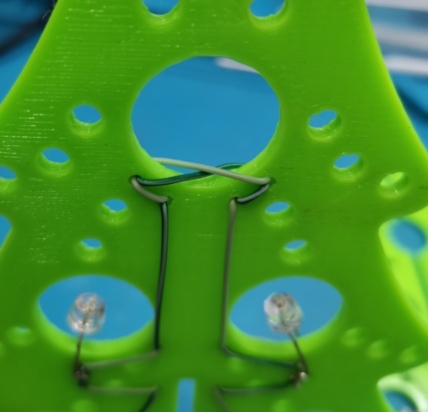 Раз, два, три, ёлочка ГОРИ!