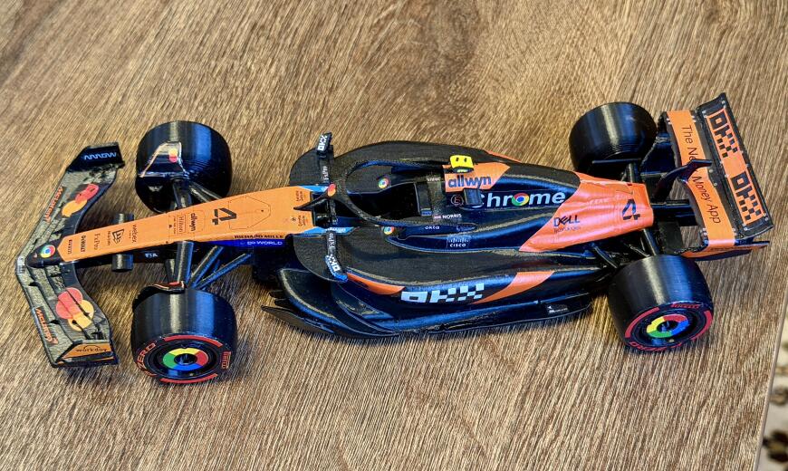 McLaren F1 2025 (MCL39) - чемпионский болид Ландо Норриса