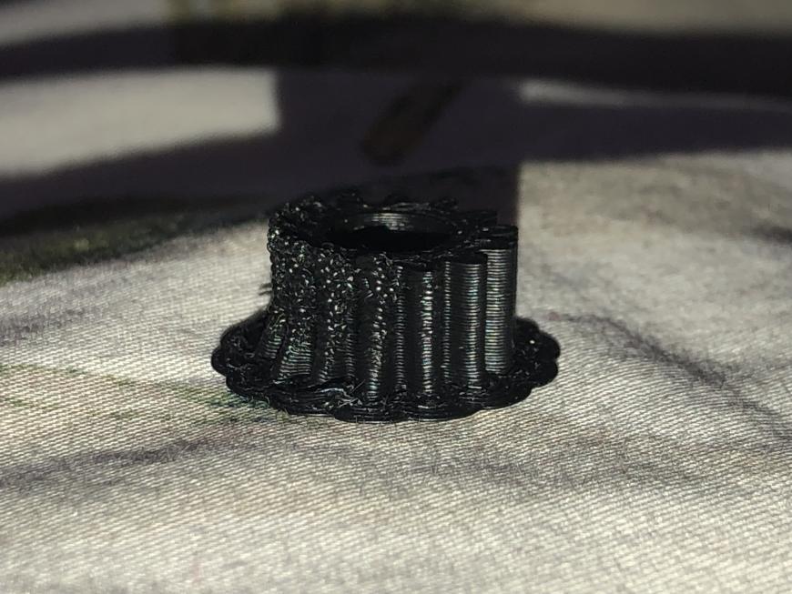 Плавится с одной стороны