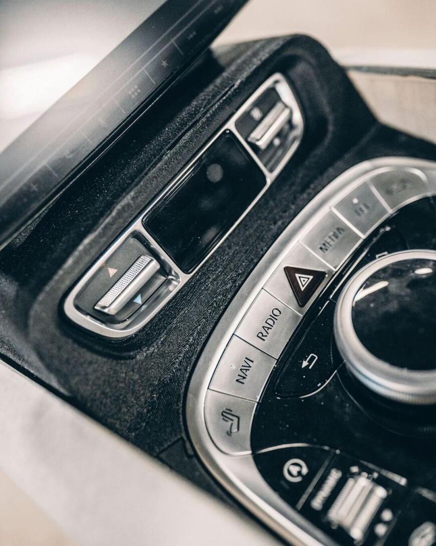 3D-печать и переделка Mercedes-Benz V-class в VIP