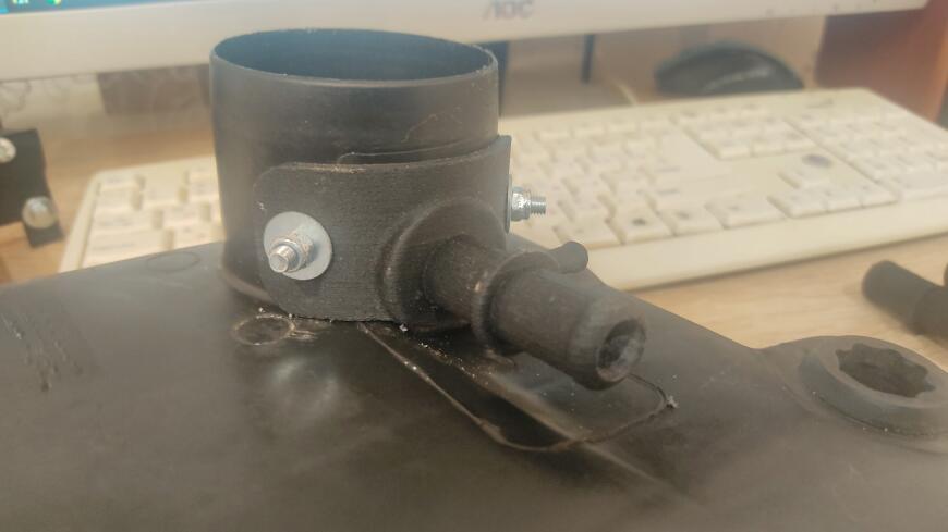 Ремент корпуса воздушного фильтра автомобиля Fiat Albea (вторая версия тройника)