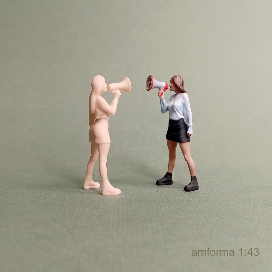 Студентка ЮрГЮУ Студентка ЮрГЮУ