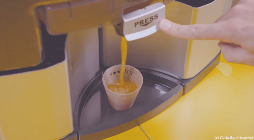Итальянские дизайнеры угощают свежим соком из 3D-печатных апельсиновых стаканчиков
