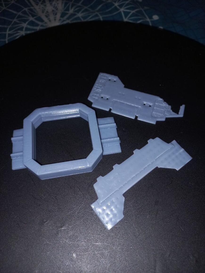 Странные наплывы смолы на изделии