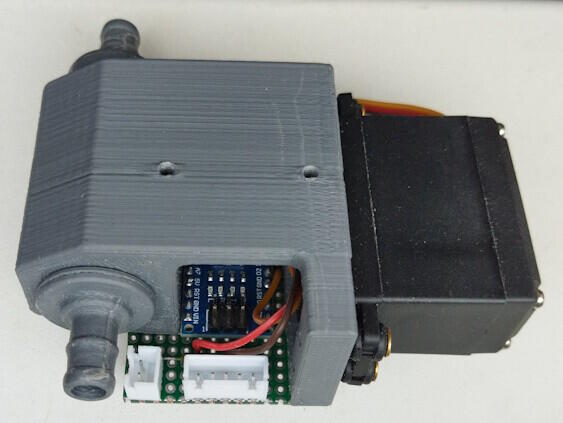 Точечный обдув аквариумным компрессором.