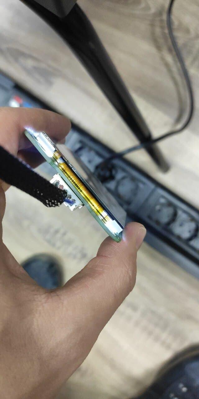 Не горит дисплей anycubic 4max pro 2.0