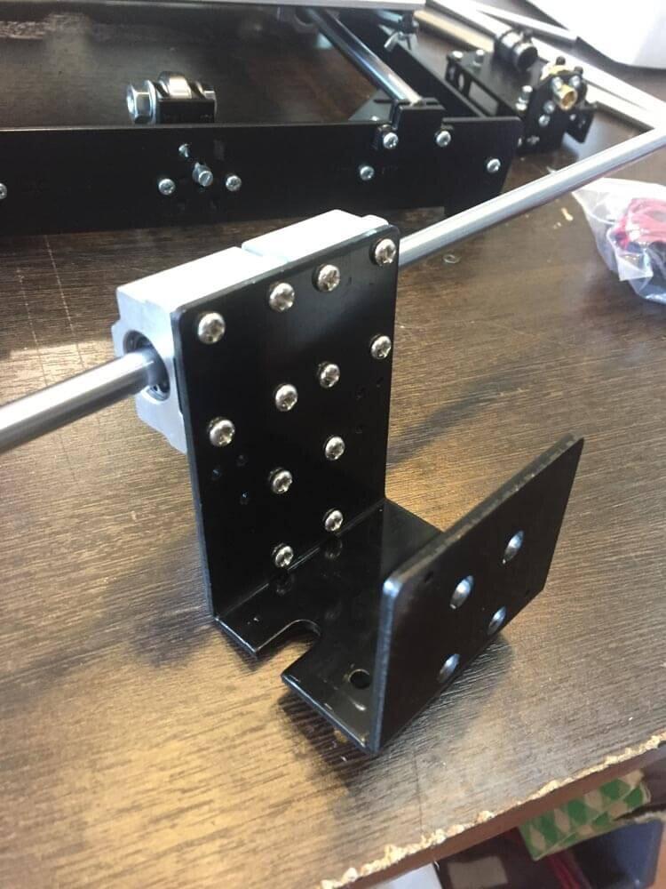 Здравствуйте. Подскажите, пожалуйста, как называется эта деталь (черная ...