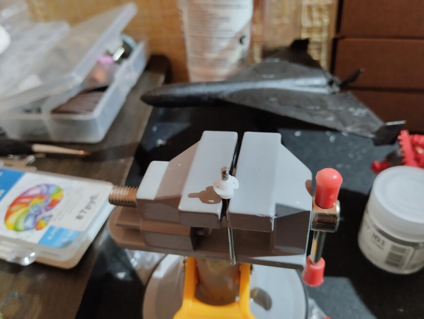 Бюджетно обмотариваем тепловоз ЧМЭ-2 1/87