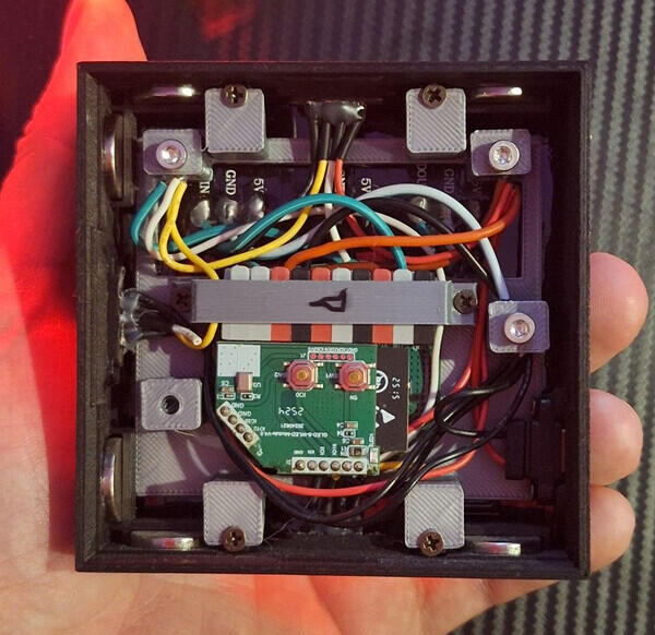 Экраны PIXBOX, часть 9: мобильное приложение, функционал, прошивка