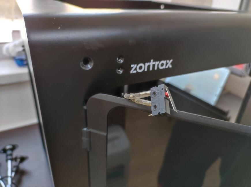 Занимательный ремонт Zortrax M200Plus
