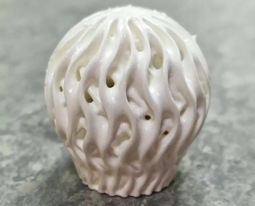 Керамическая 3D-печать стала доступной: новая смола Alumina 4N Resin от Formlabs