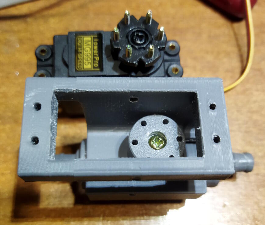 Точечный обдув аквариумным компрессором.