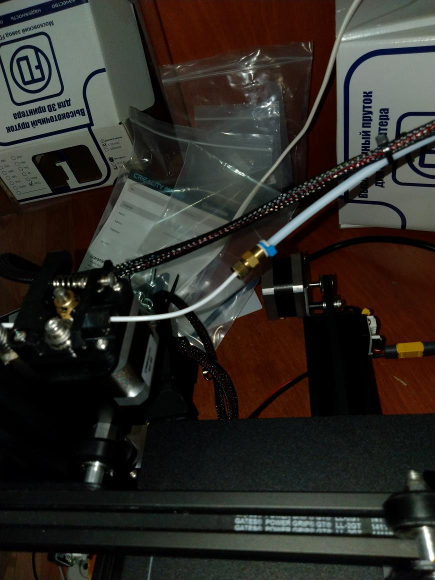 Выпала втулка под фитинг Ender 3